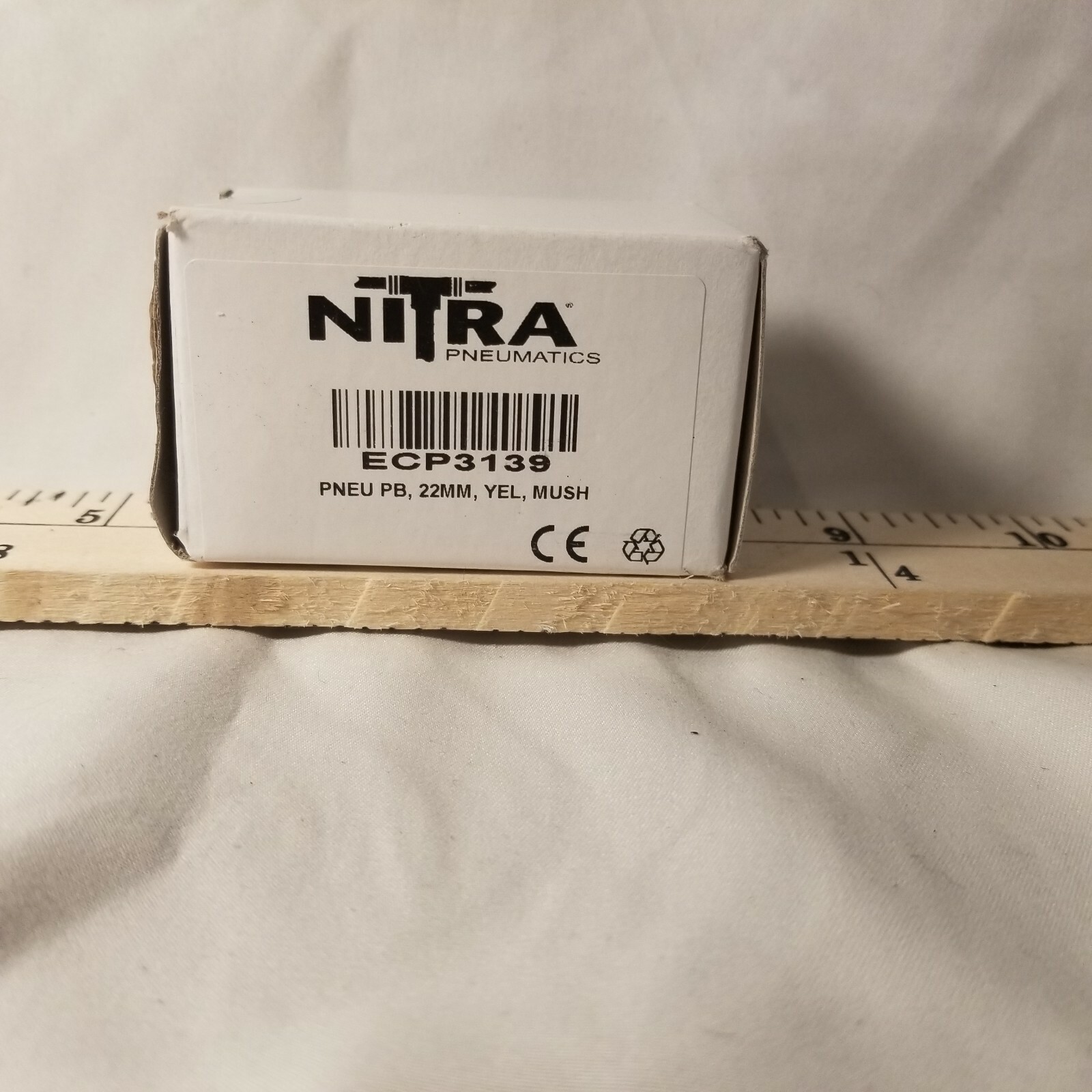 ECP3139 NITRA pneumatic pushbutton, IP65, 22mm