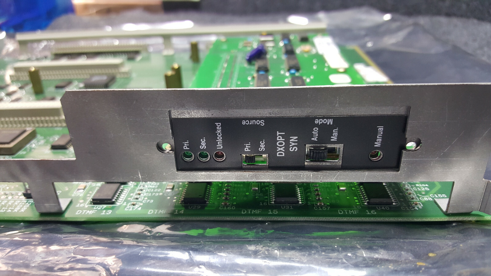 Comdial Auxiliary Interface FXIN-MAUXII Telephone Circuit Board W/ DXOPT-SYN