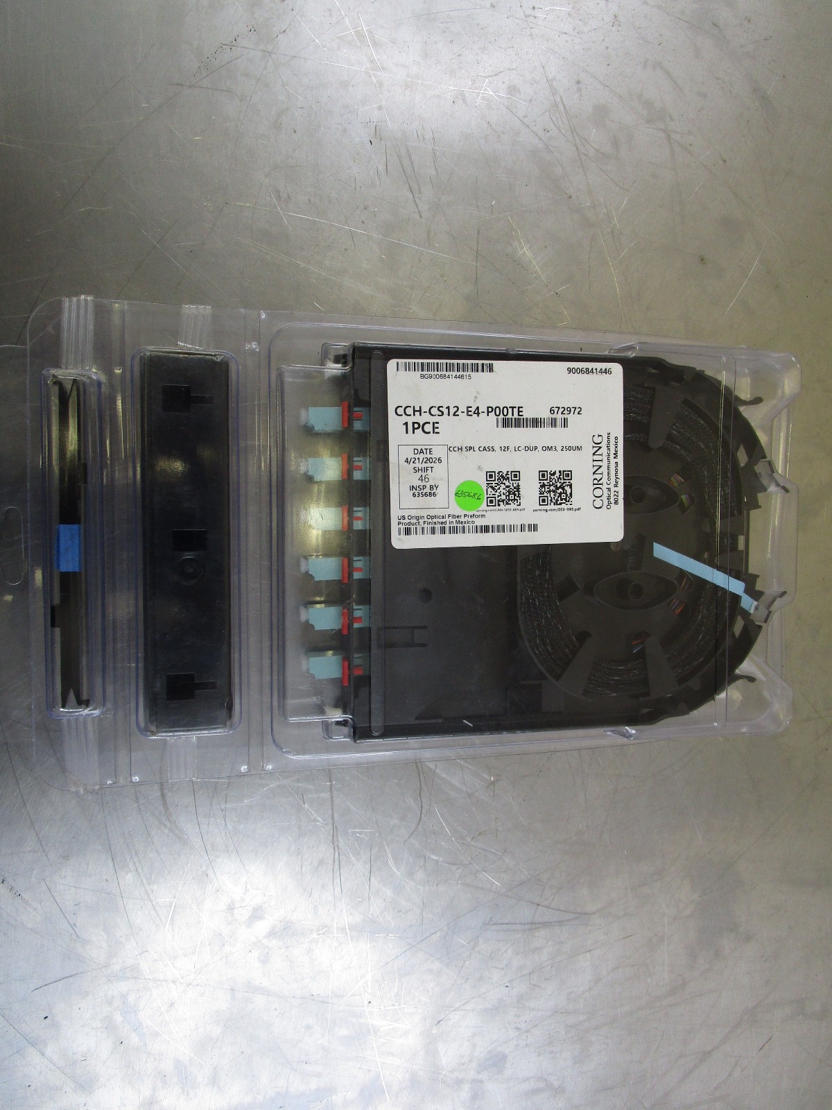 New Corning CCH-CS12-E4-P00TE Pigtail Splice Cassette 12 F