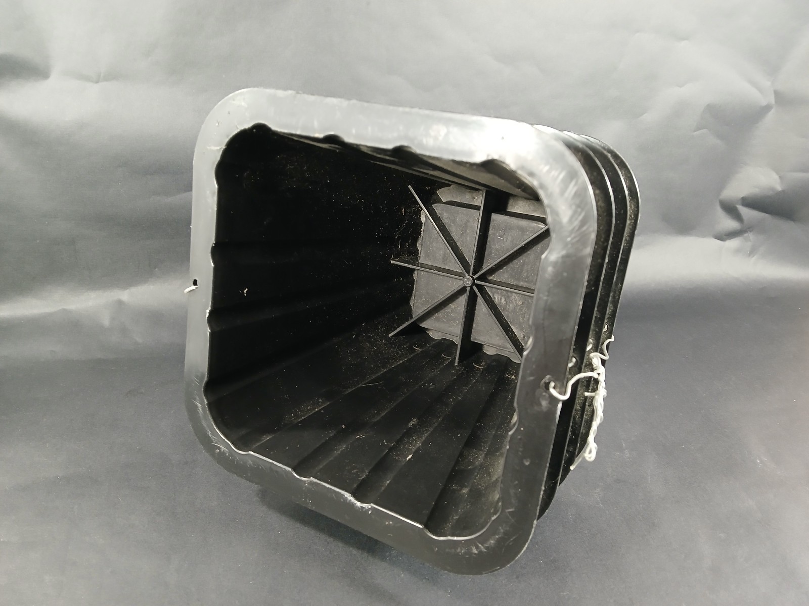 Room Essentials 4 Pack of 6” Plastic Black Bed Risers