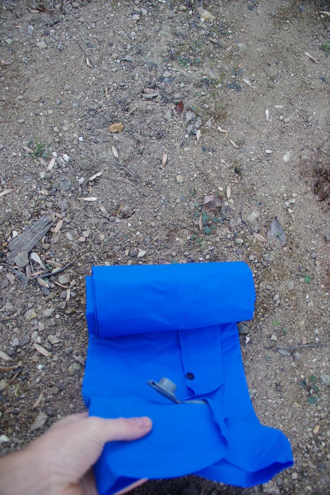 Wisemen Trading Large, and lite Weight Sleeping pad.