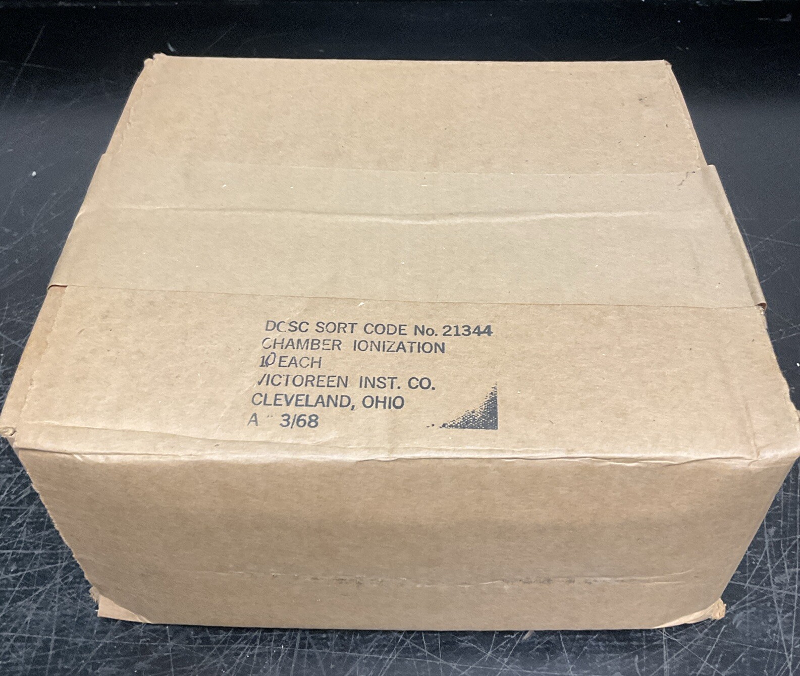Box of 10 Victoreen Ionization Chambers No 21344 A 3/68