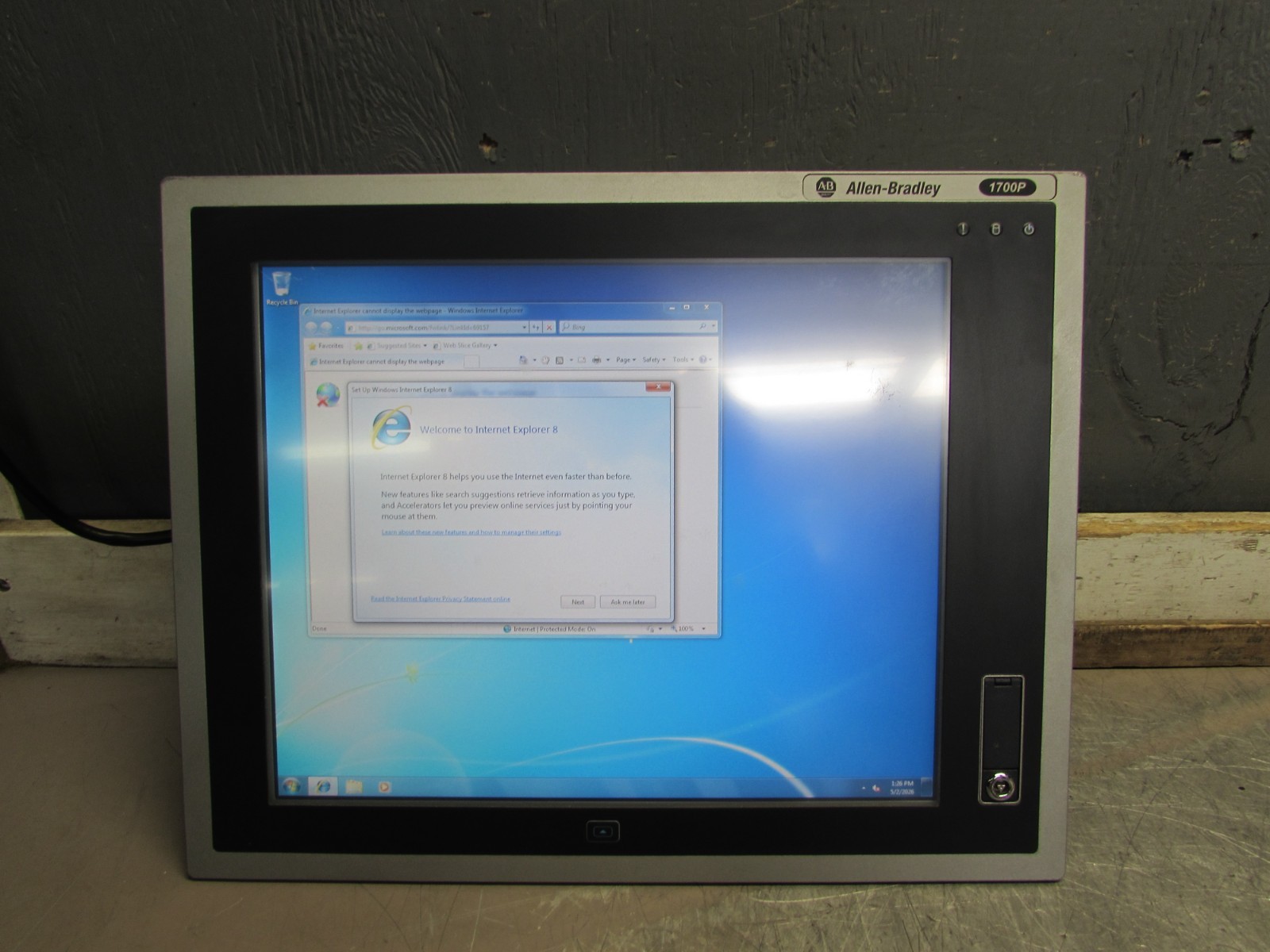 Allen Bradley 6181P-17A2HW71AC , Industrial Computer, 100-240V, Working Takeout!