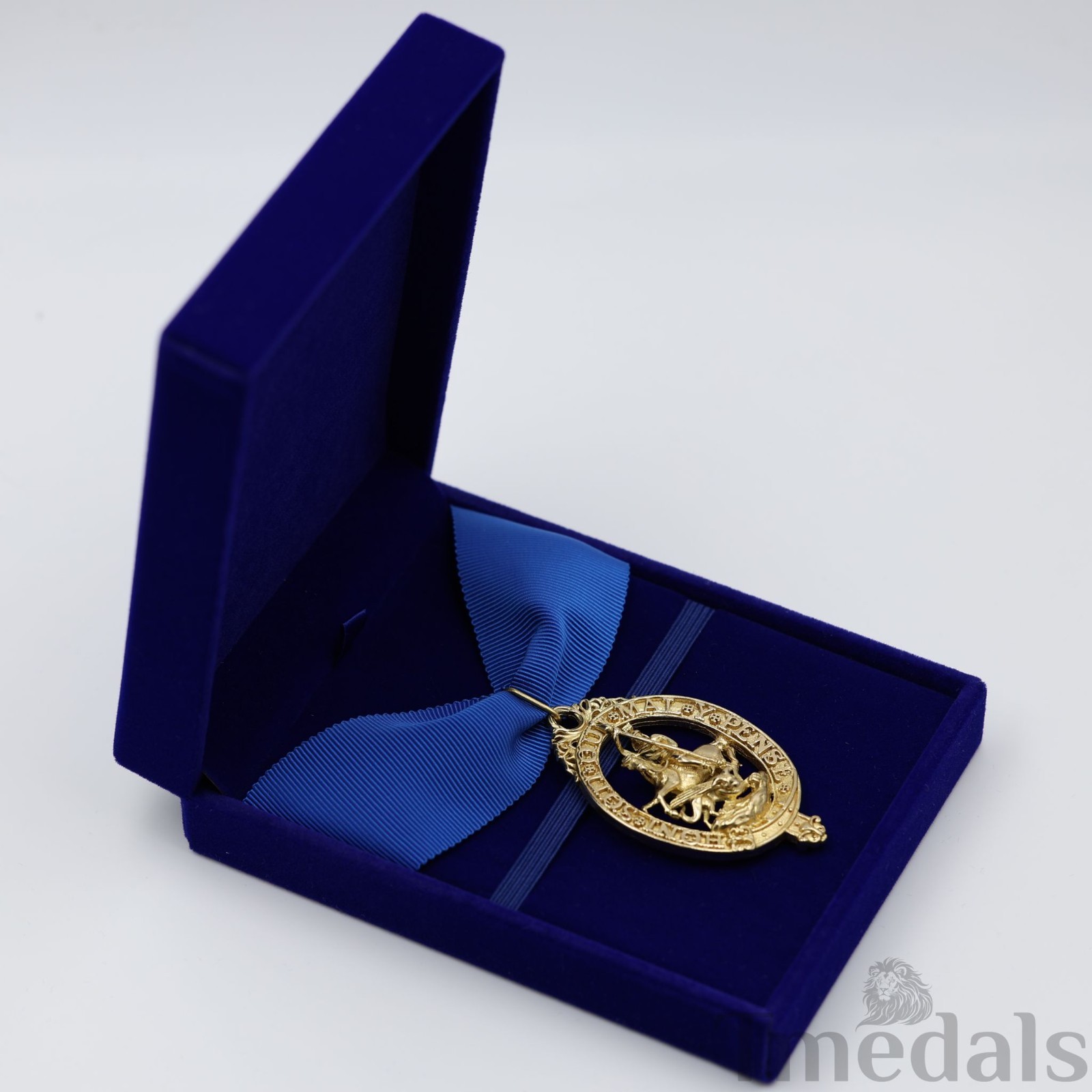 British Order of the Garter “Lesser George” St George Neck Badge Ribbon Replica