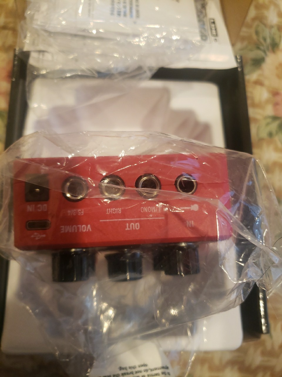 New Line 6 POD Express Black Portable Amp & Effects Processor Guitar Pedal