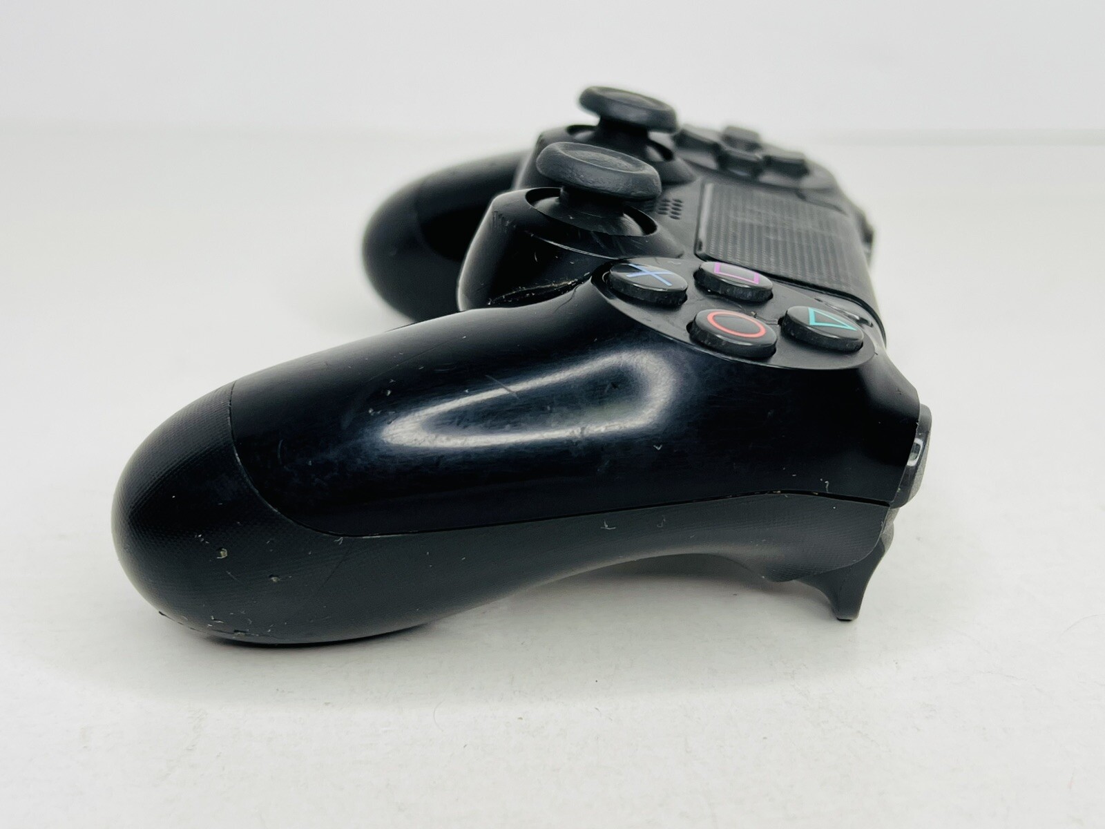 DualShock 4 Wireless Controller for PlayStation 4 Black *UNTESTED* Scratches