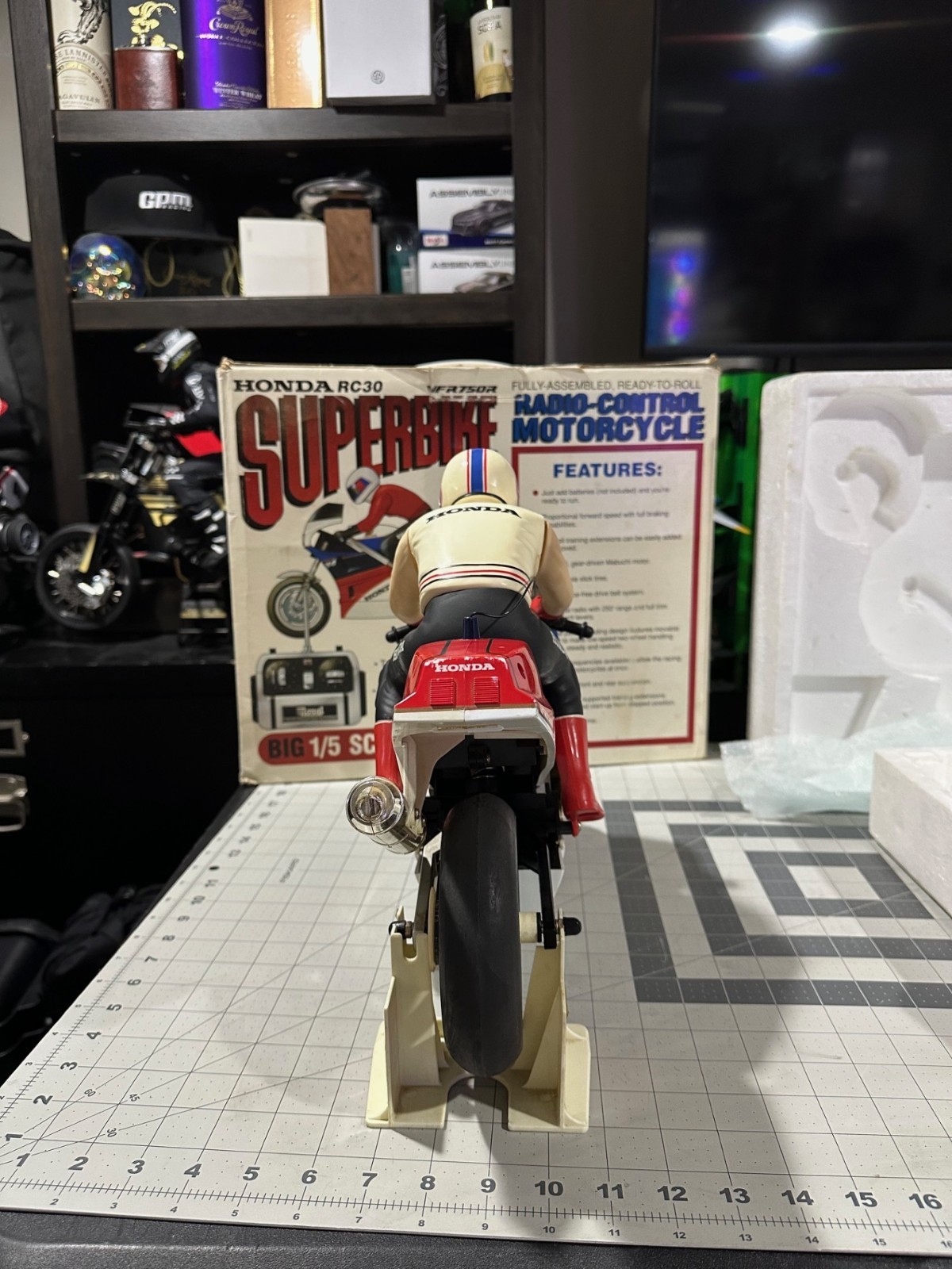 Royal Honda vfr750r rc30 motorcycle model