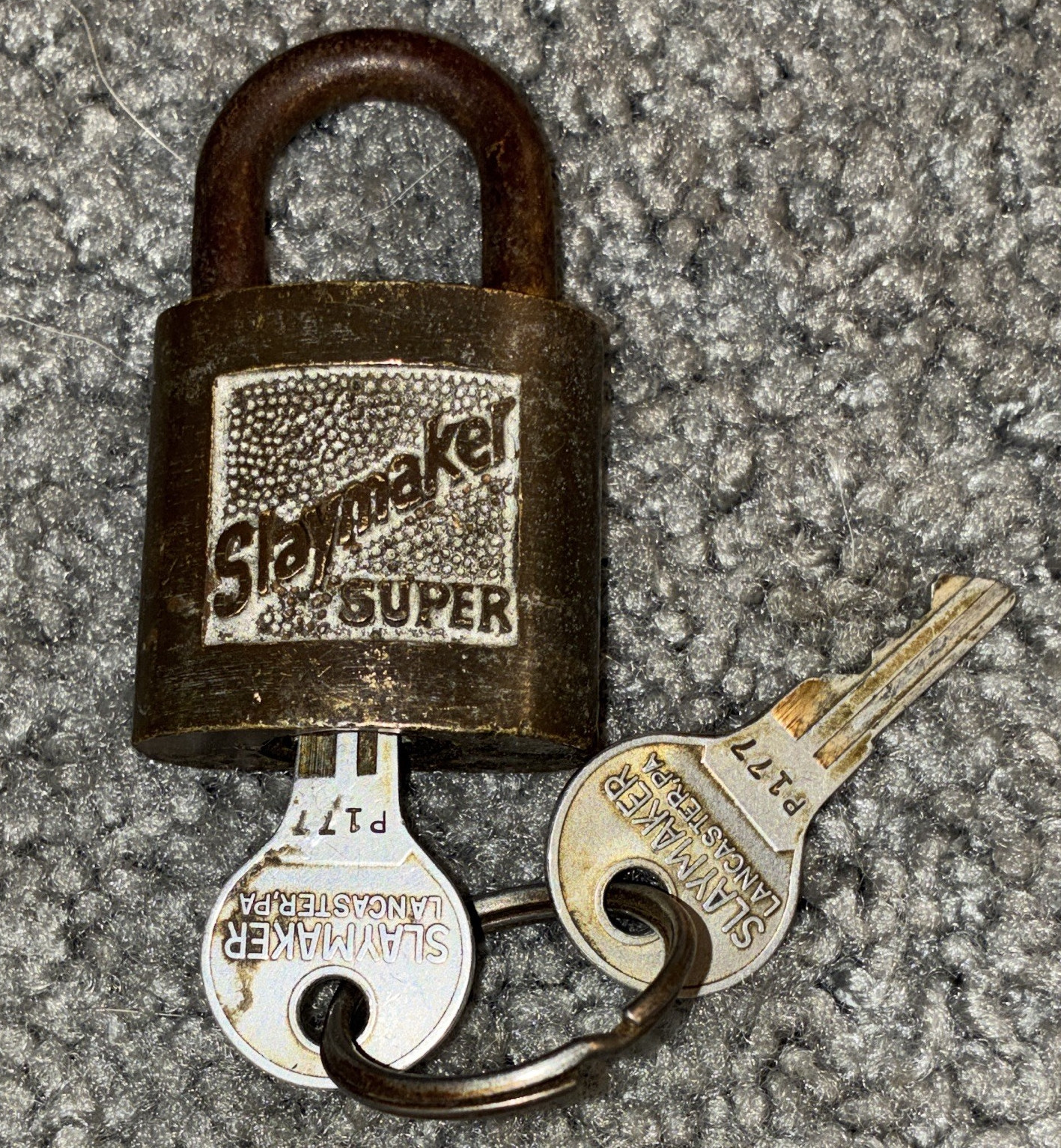 Slaymaker Super Brown Metal Keyed Padlock, Keyed Alike 6mm Shackle, 2 Keys P177