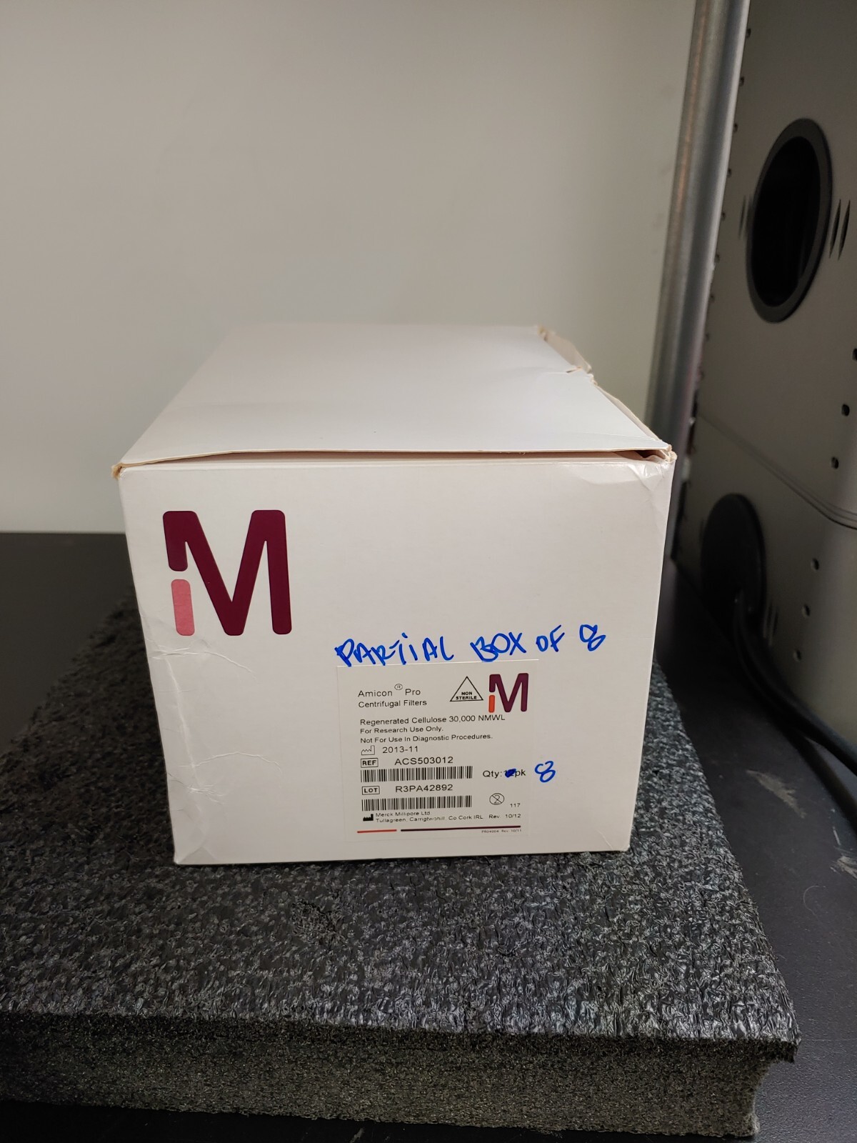 Partial Box of 8 MILLIPORE Amicon Pro Centrifugal Filters ACS503012 30000 NMWL