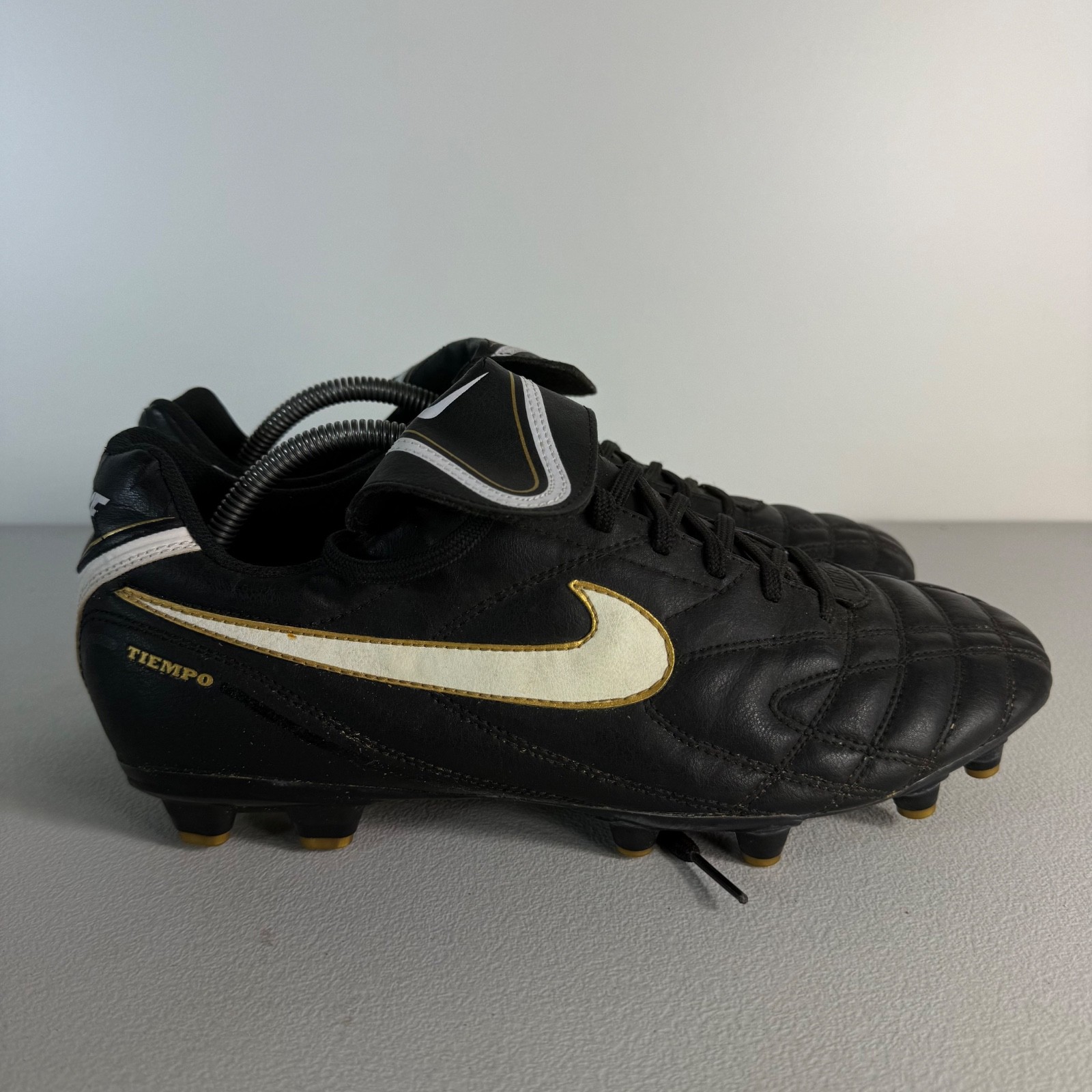 Nike Tiempo Legend III Soccer Cleats Black 366177-018 Mens US 11.5 UK 10.5