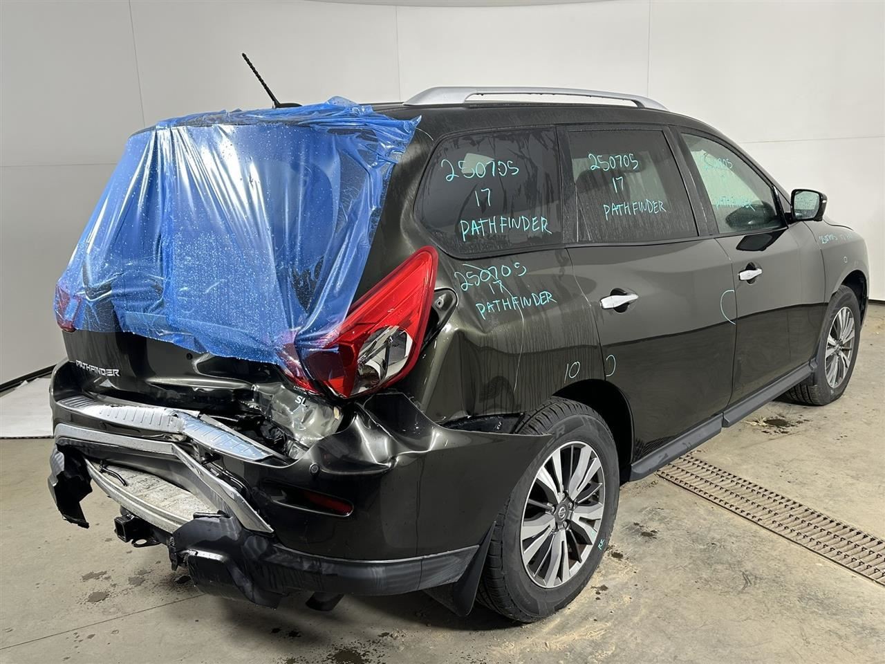Passenger Camera/Projector Radar Unit Fits 16-17 PATHFINDER 2797010