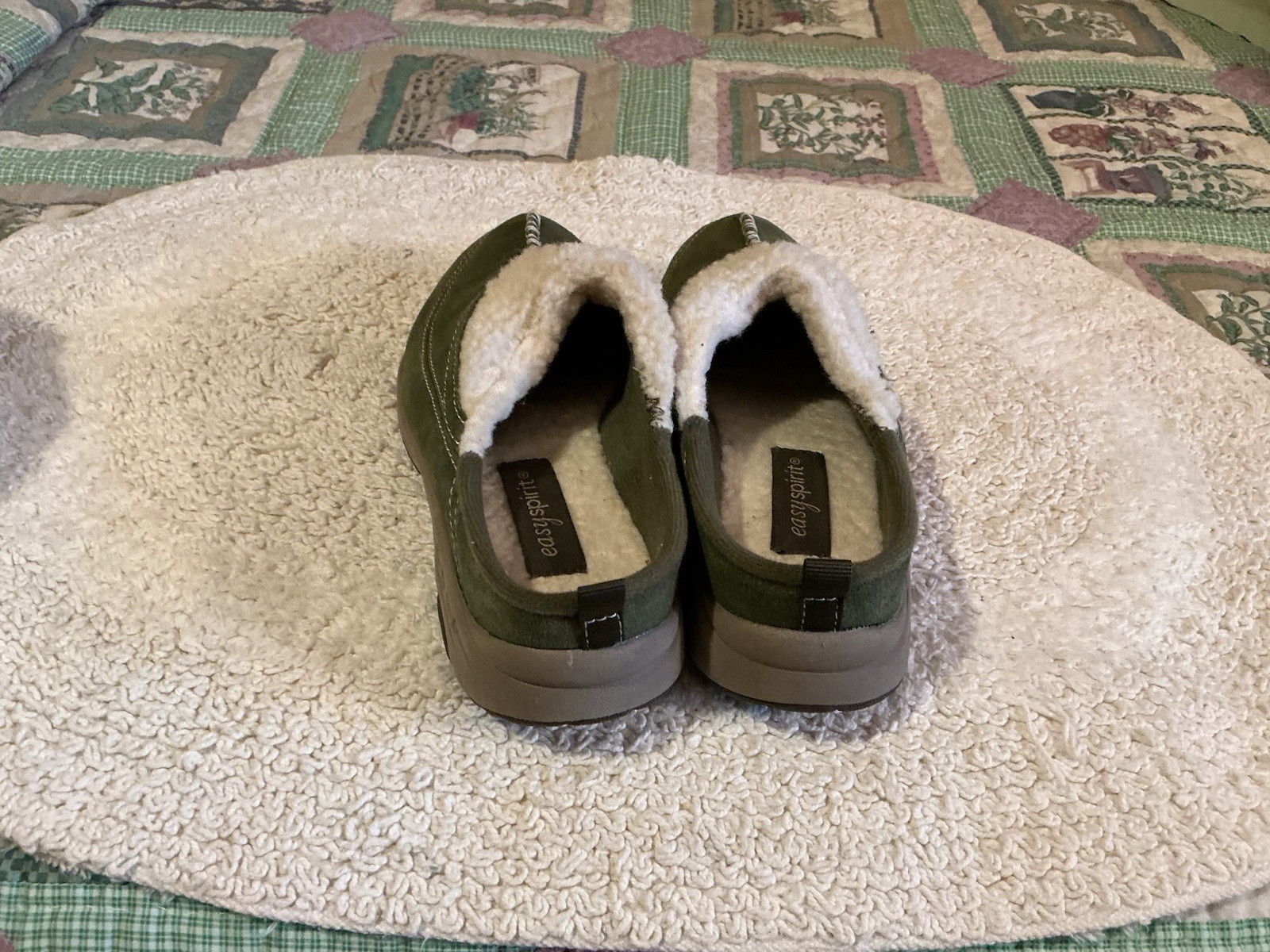 Easy Spirit Slip On Shoes Size 6 1/2