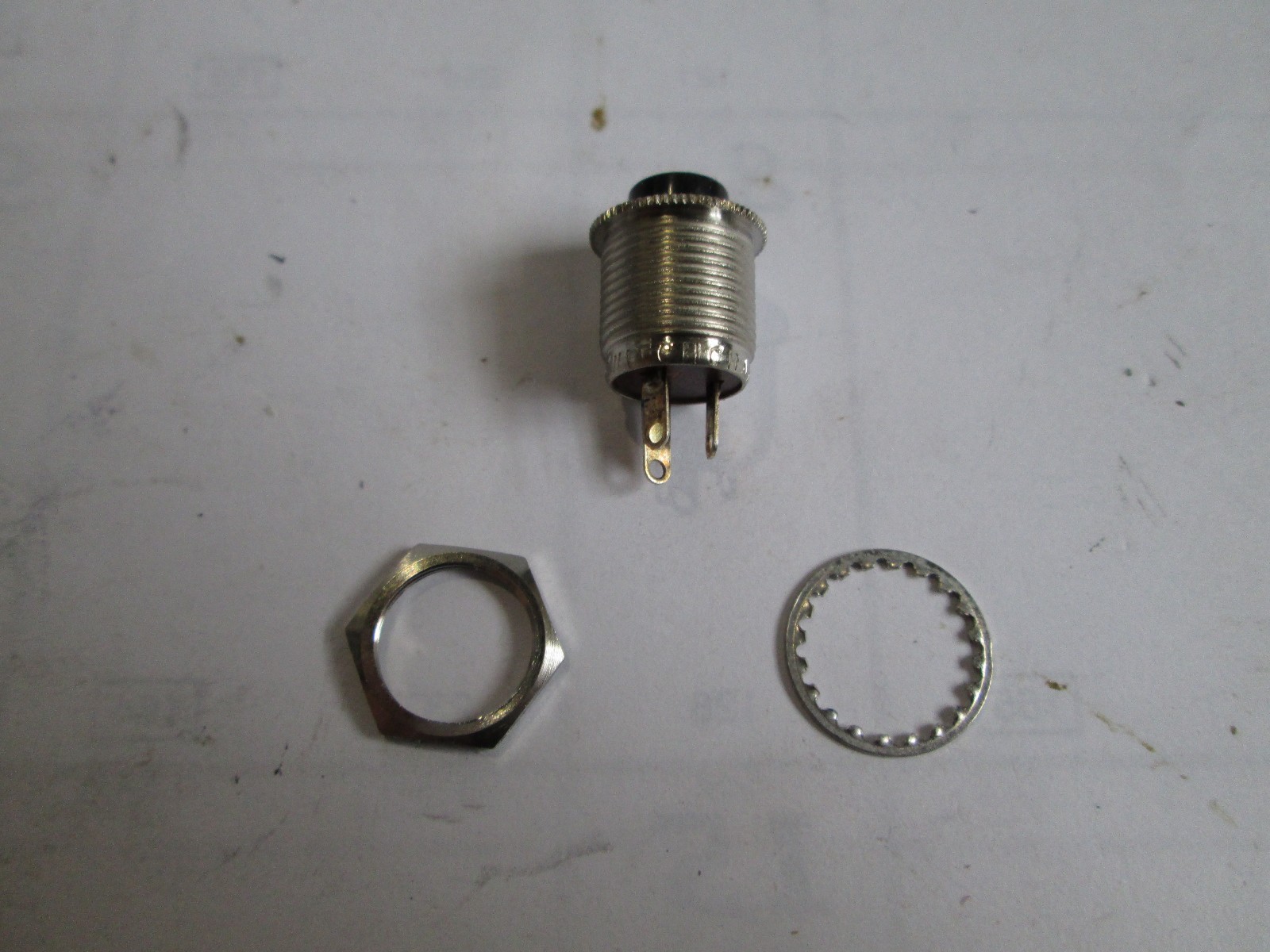 Beechcraft Push Button Switch By Switchcraft P/N 913 New