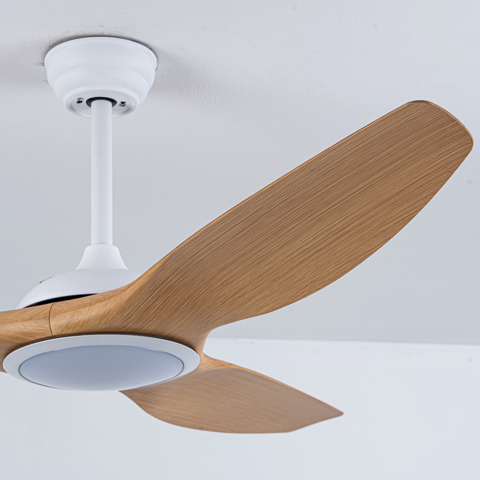 52 Inch ABS Blades Ceiling Fan With Light Kit ( LED Light Source),DC 6 Speed