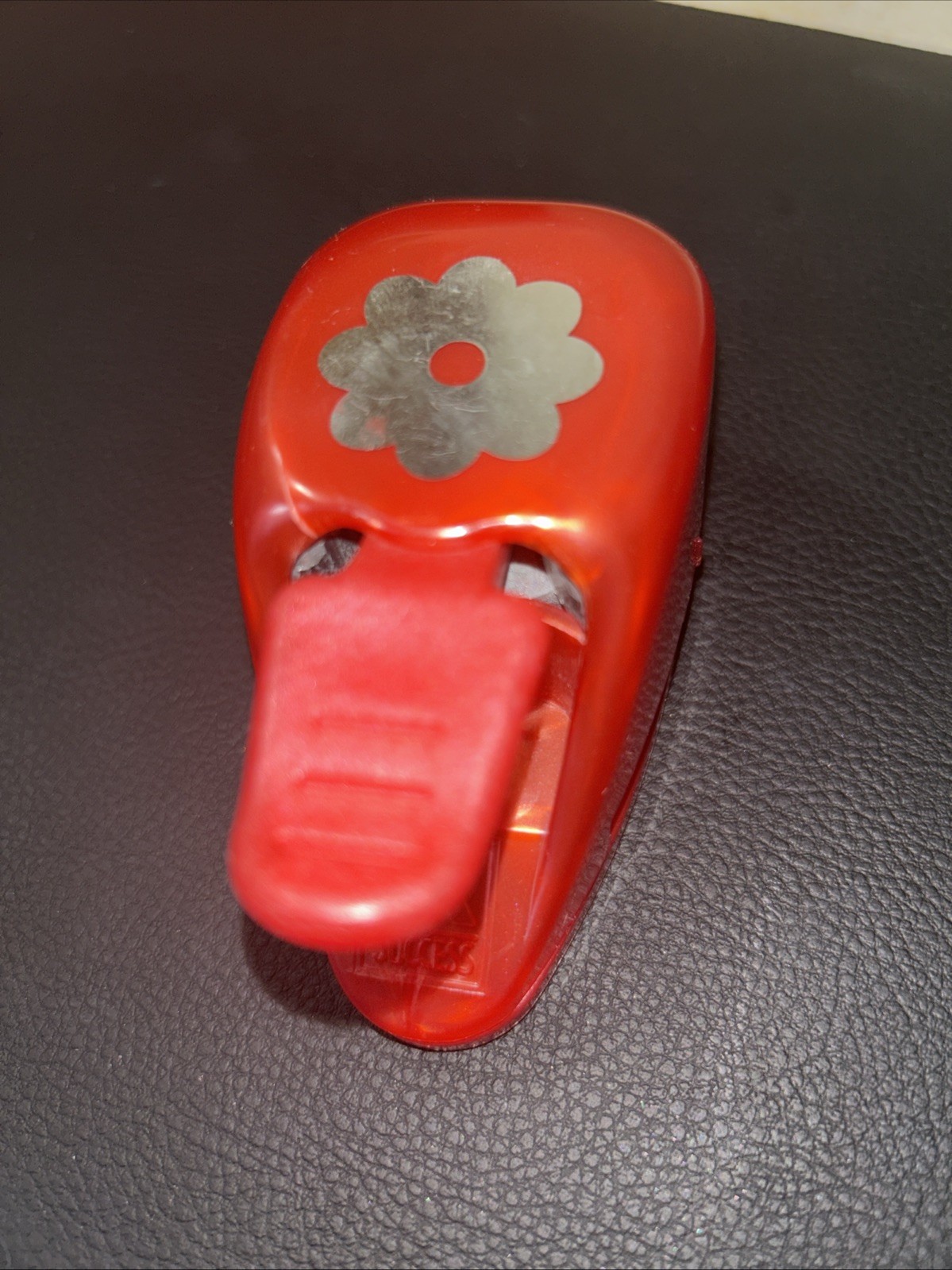 Paper Punch Thumb EK Success 1" Flower Punch 3A