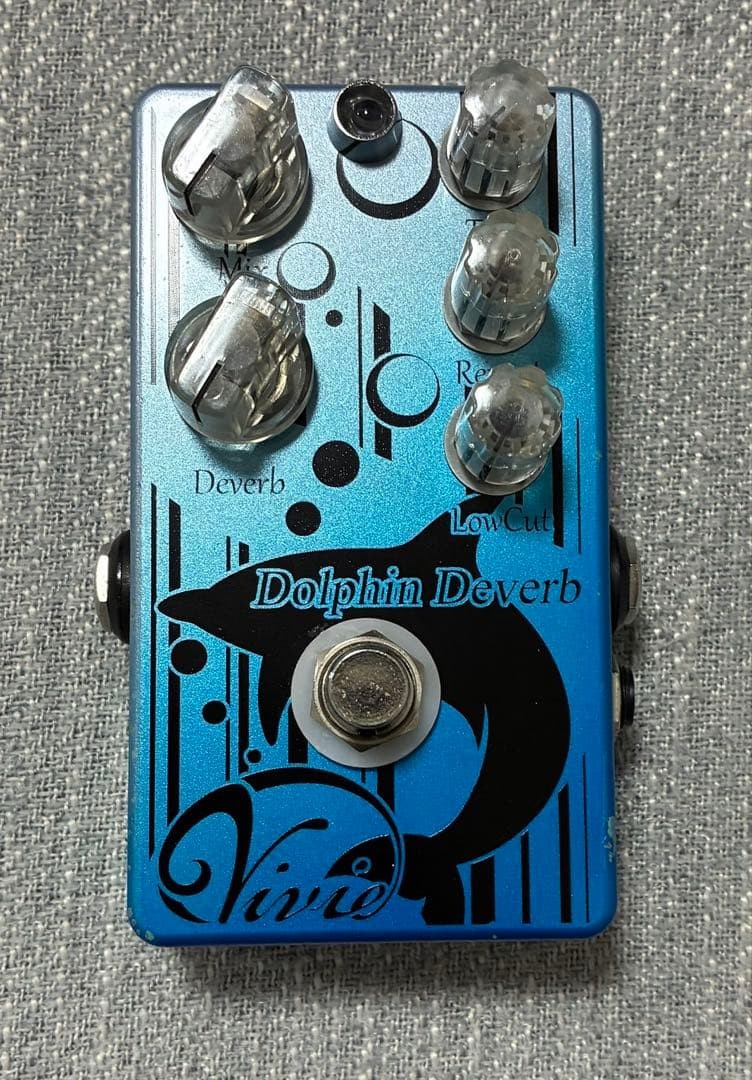 Vivie DolphinDeverb Guitar Effects Pedal Delay Reverb Space FX, 5 Knobs