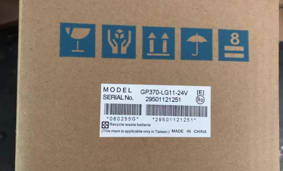 1PC New PRO-FACE GP370-LG11-24V Touch Panel Proface Expedited Shipping