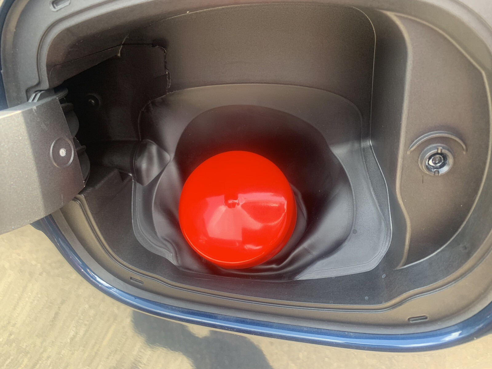 2.5in RED capless gas dust dirt & water cover compatible with Dodge, Jeep & Ram
