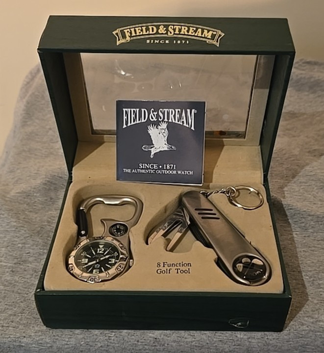 Field & Stream Men's Watch and 8-Function Golf Tool gift set box damaged