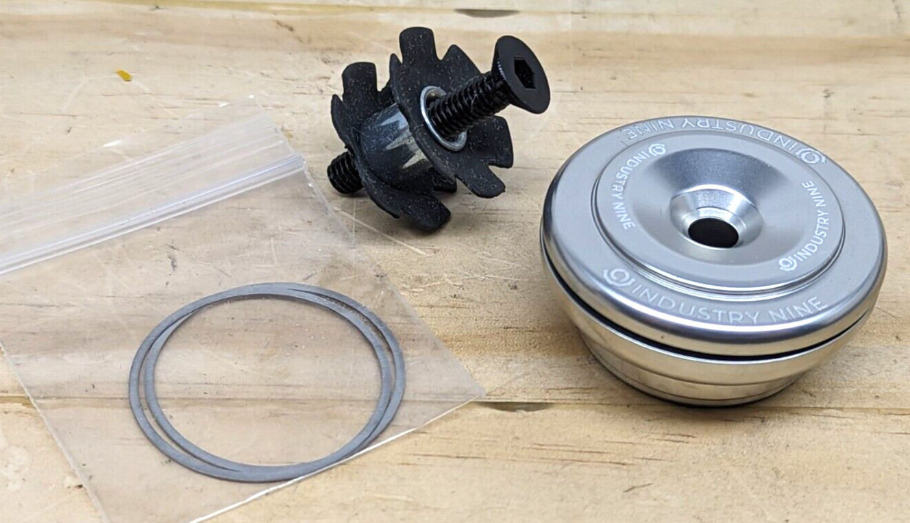 Industry Nine iRiX Upper EC34/28.6 Silver 5mm Cover