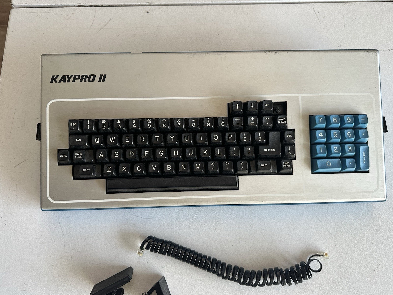 Kaypro II Vintage Portable Computer Keyboard Cable Clasps