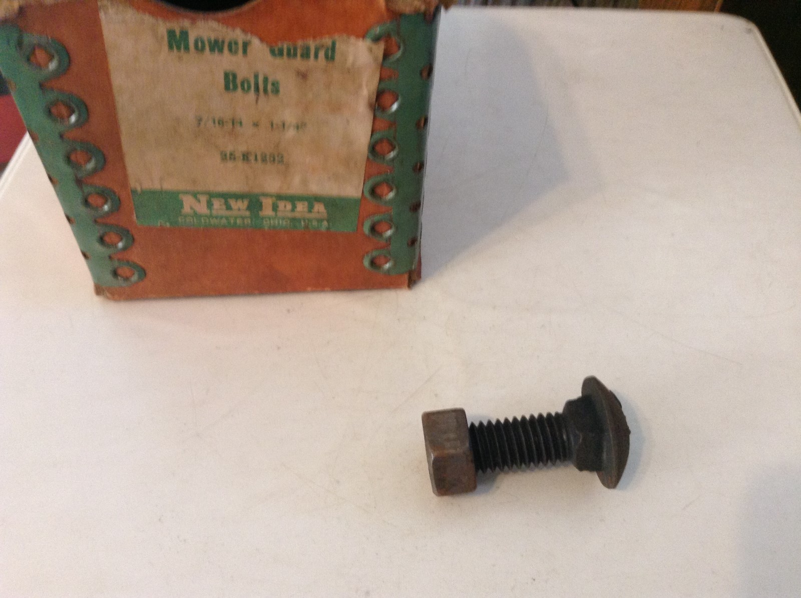 K1232 - A New Guard Bolt For A New Idea No. 10, 10A, 20, 30, 30A, 30AH Mowers