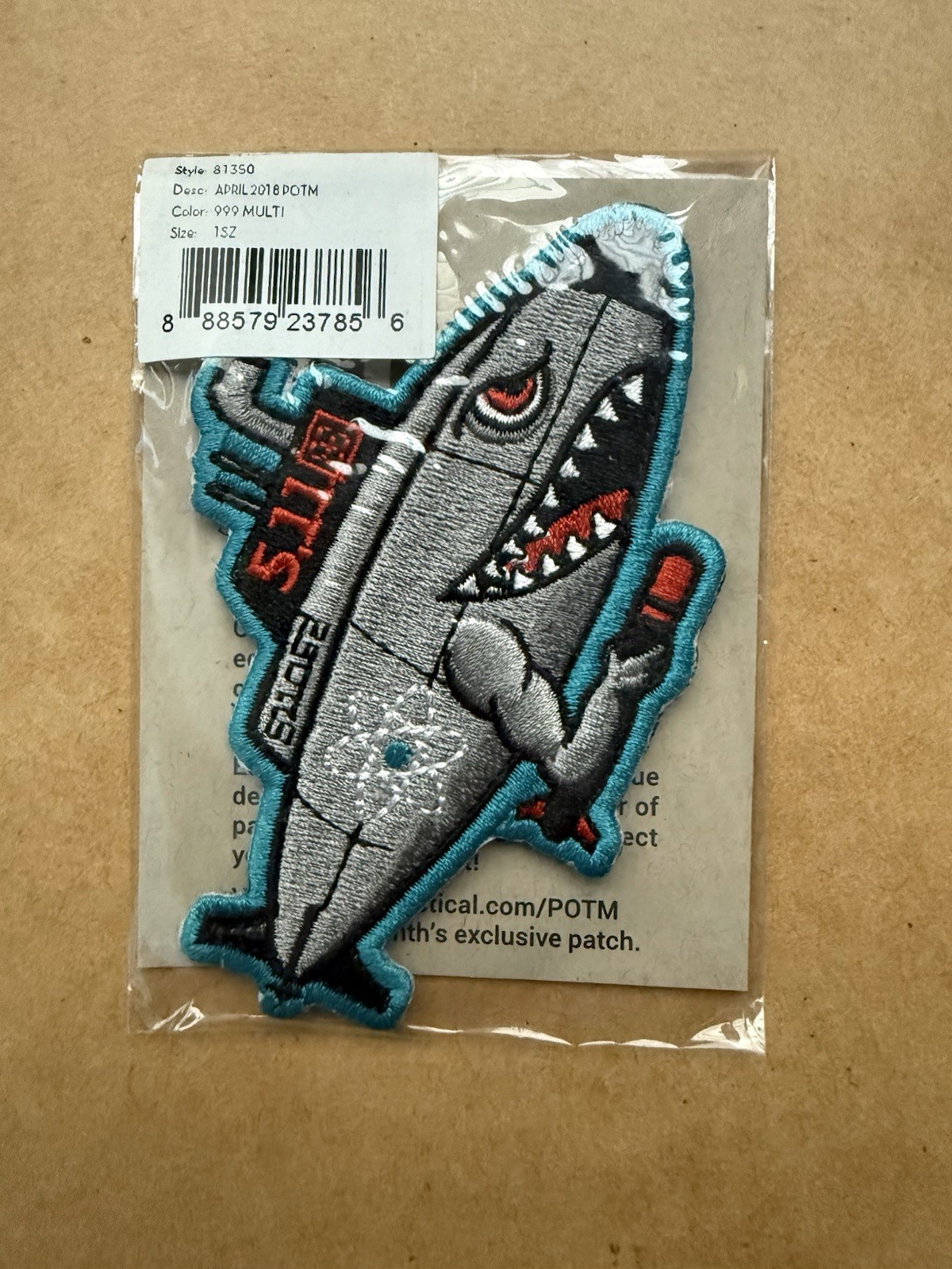5.11 TACTICAL POTM APRIL 2018 PATCH OF THE MONTH SUBMERGED 511052 RARE!!!!