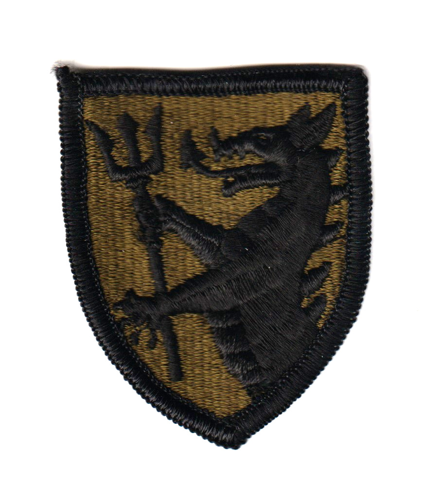 US ARMY  108th ARMORED CAVALRY REGIMENT Olive/Drab Patch
