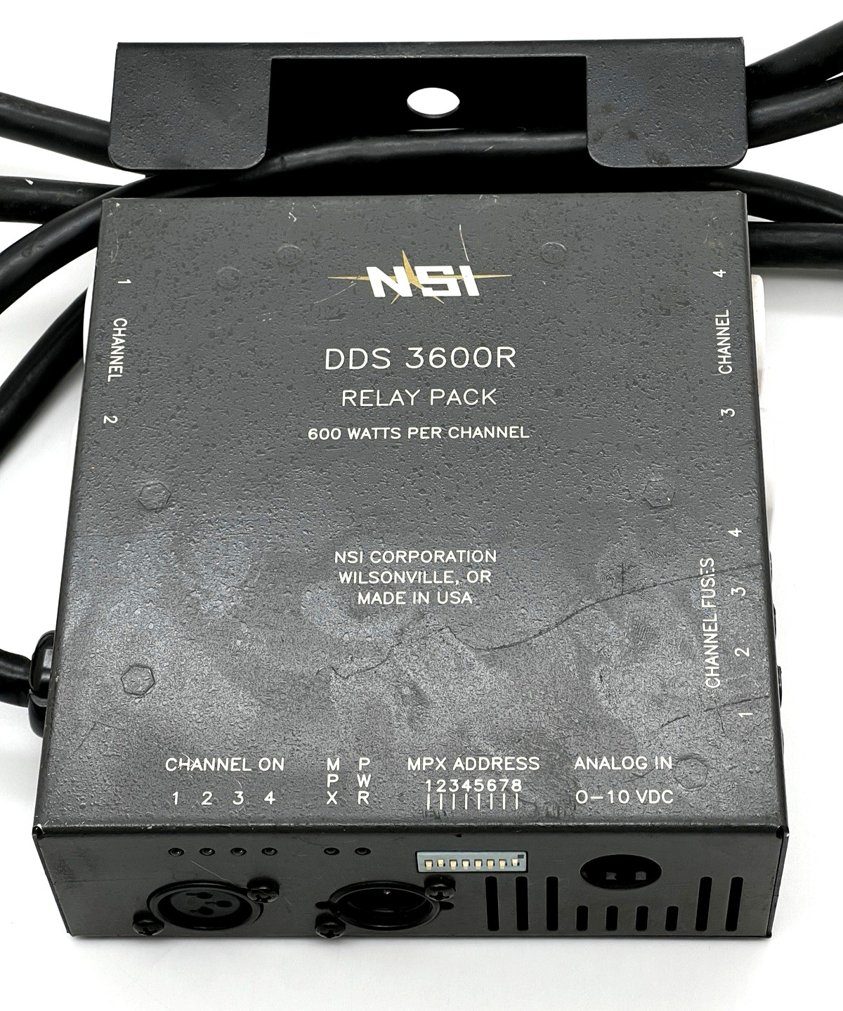 NSI LEVITON DDS3600R RELAY PACK 4 CHANNELS 600 WATTS PER CHANNEL (a)