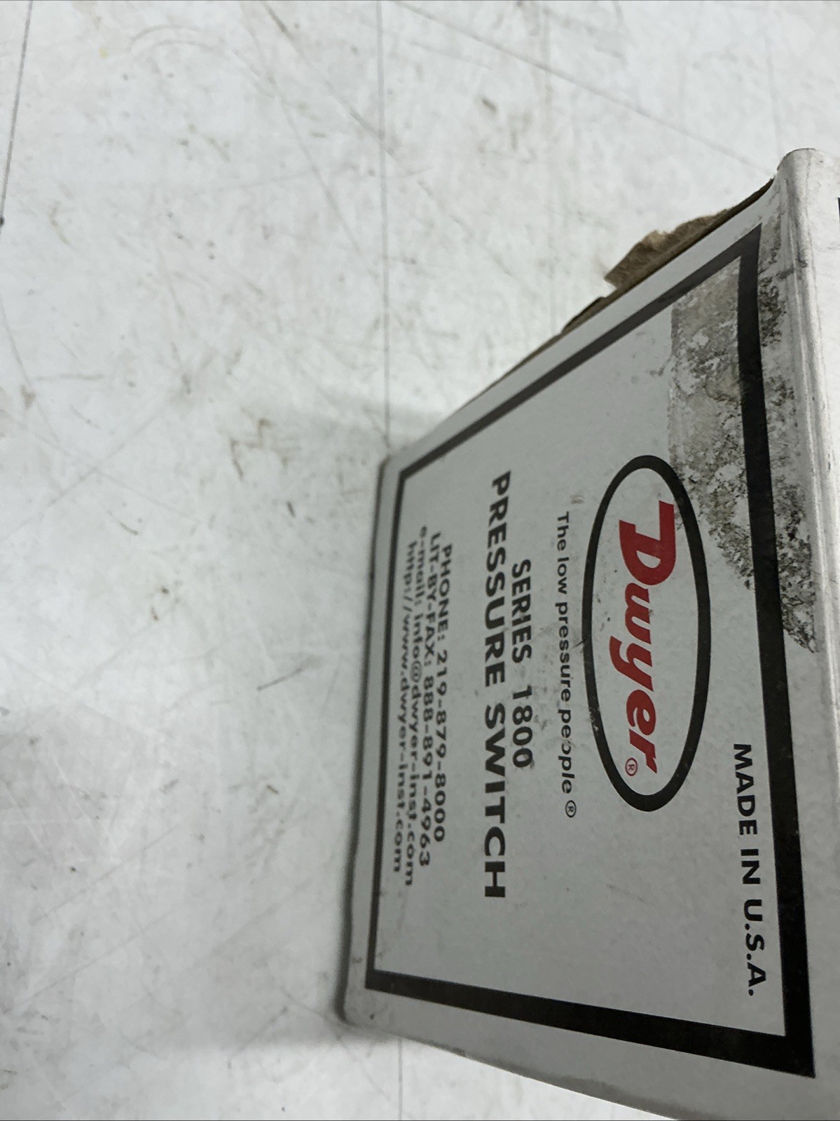 Dwyer 1823-0 Pressure Switch Y-623