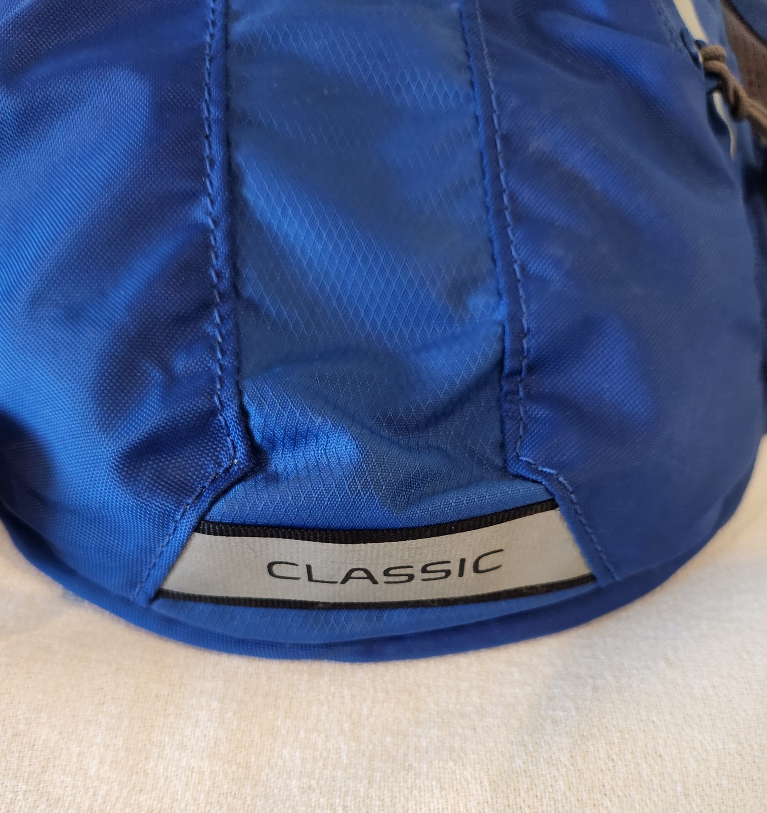 CamelBak Classic Hydration Backpack Blue Reflective Athletic Hiking Biking Pack