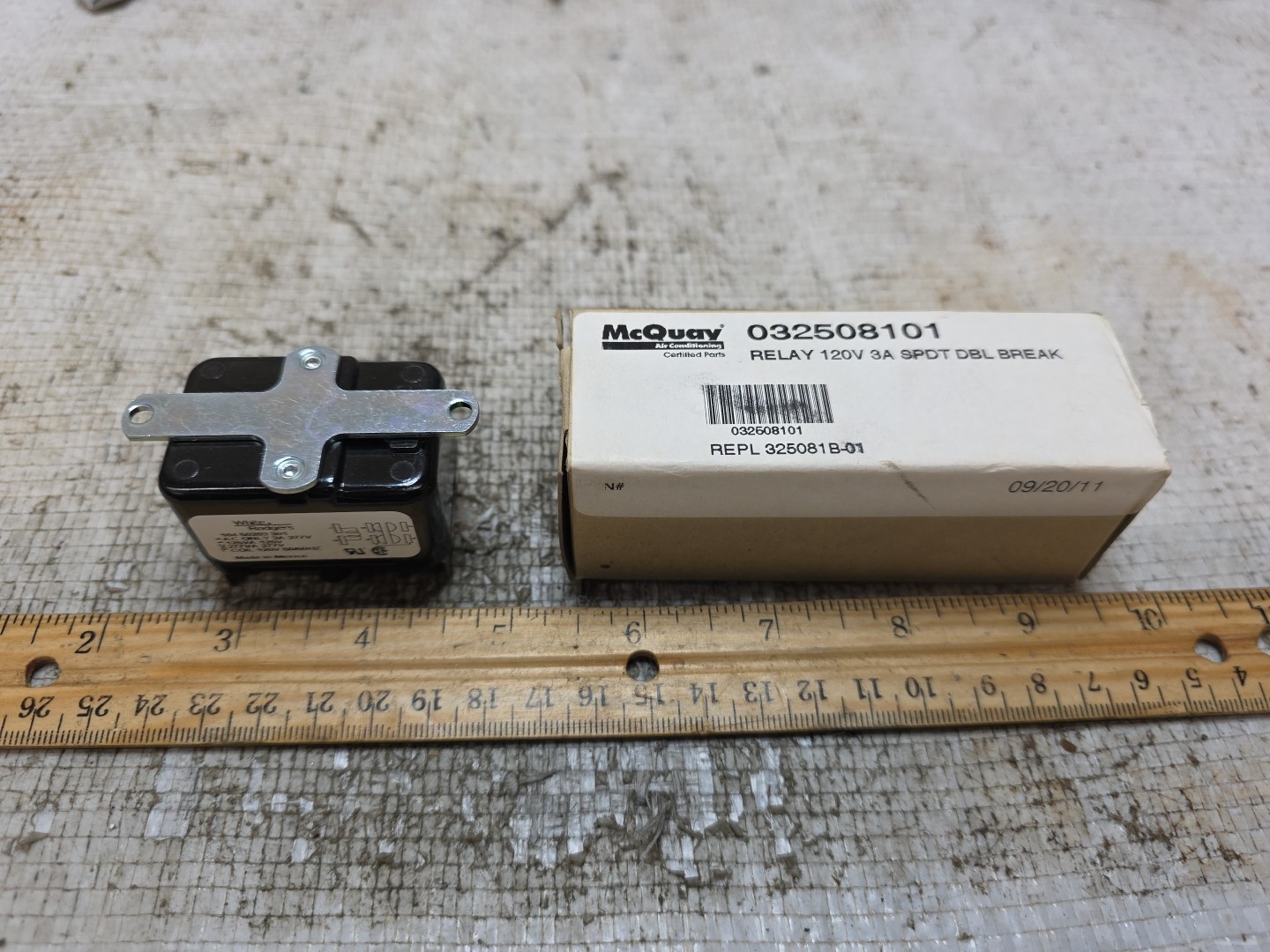 NEW MCQUAY 032508101 / 032508101 RELAY 120V 3A SPDT DBL BREAK NEW IN BOX