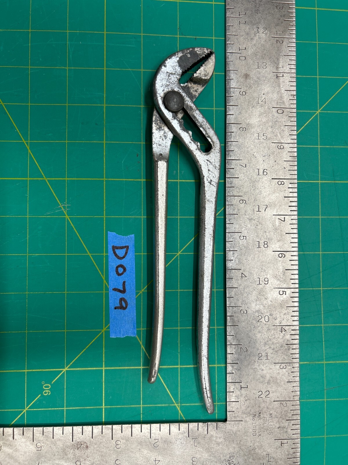 Vintage Indestro Tools No. 3403A Alligator Water Pump Slip Joint Pliers Tool USA