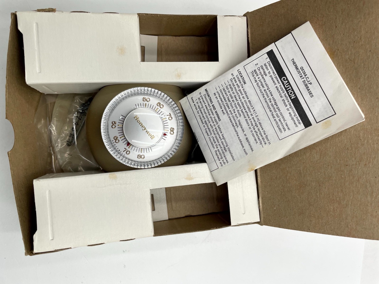 Honeywell T87F1859 The Round Heating Cooling Circular Mechanical Thermostat