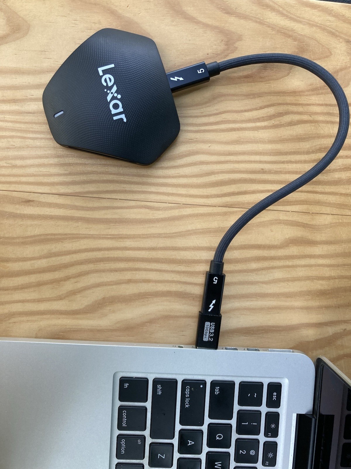 Lexar RW500 CF SD microSD UHS-II Card Reader + 1ft Thunderbolt 5 Cable  typec