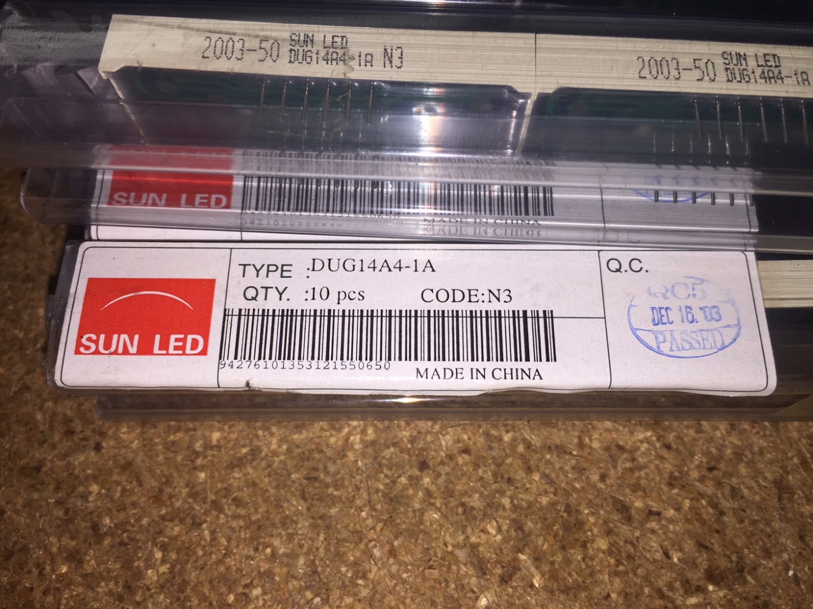 (10 piece lot) DUG14A4-1A, SUNLED, 14.22mm (0.56") FOUR DIGIT NUMERIC DISPLAY