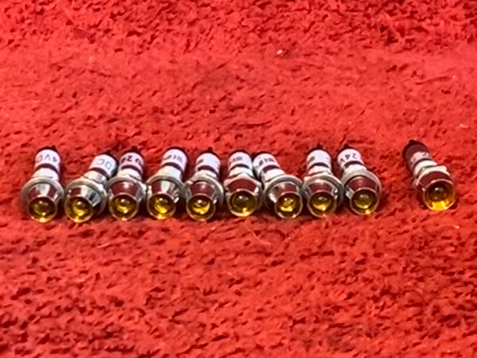LOT OF 10 WEIPU YELLOW AIRCRAFT INSTRUMENT PANEL LIGHTS 24 VDC NEW SURPLUS