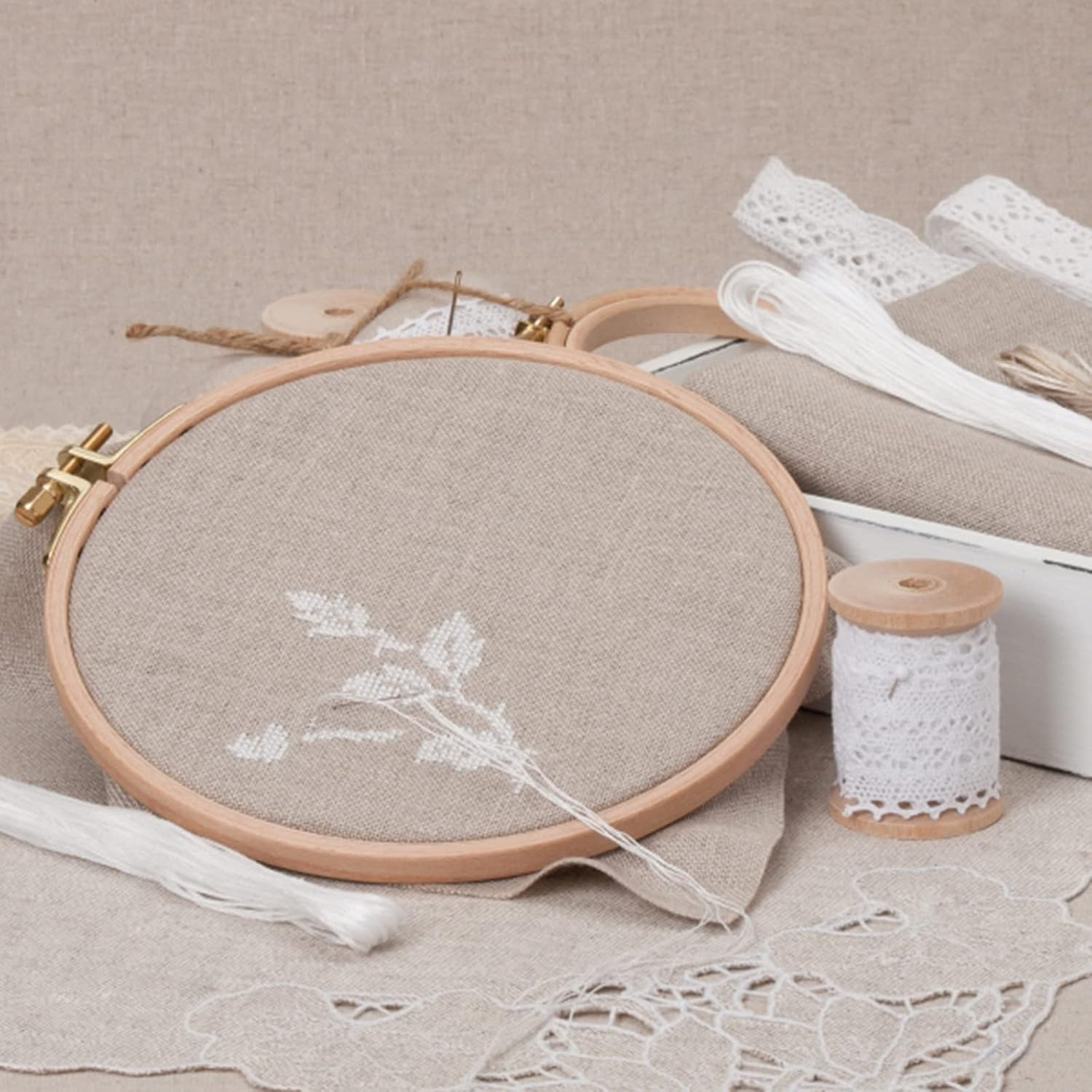 3 Pcs 3 Sizes Beech Wood Embroidery Hoops, Cross Stitch Hoop Wooden Circle fo...