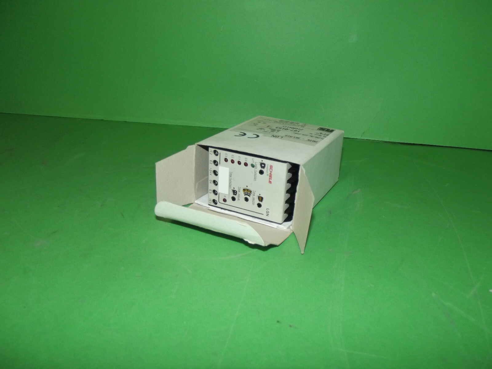 SCHIELE 187-0153 LGN TIMER ON Logik-Relais 220-240V