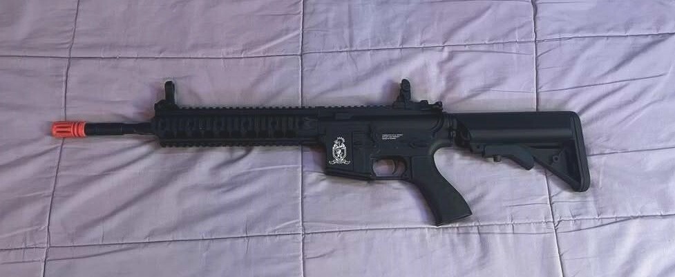 Airsoft GI - G&G AEG M4 Black