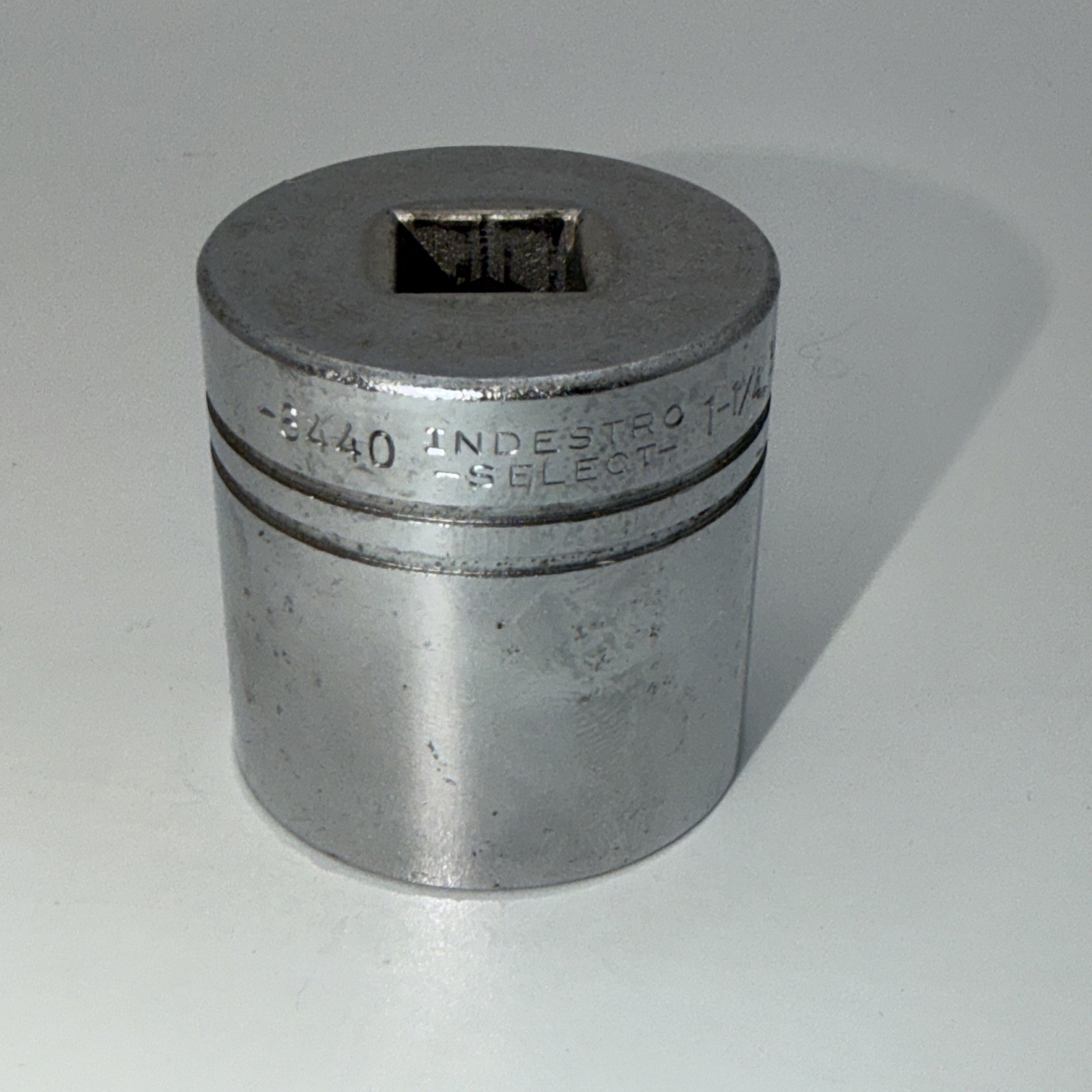 INDESTRO Select 6440, 1/2" Drive, 1-1/4" Socket, 1.65" Shallow, Twelve - Point.