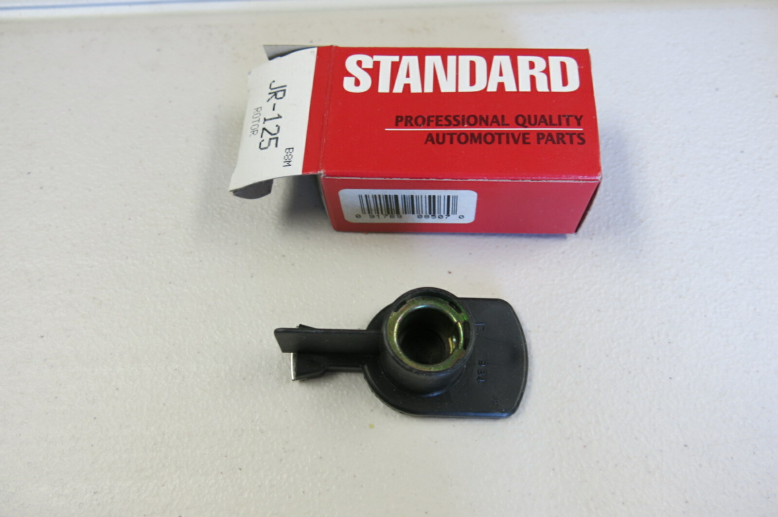 Standard Distributor Rotor fits Nissan Mercury (JR125)
