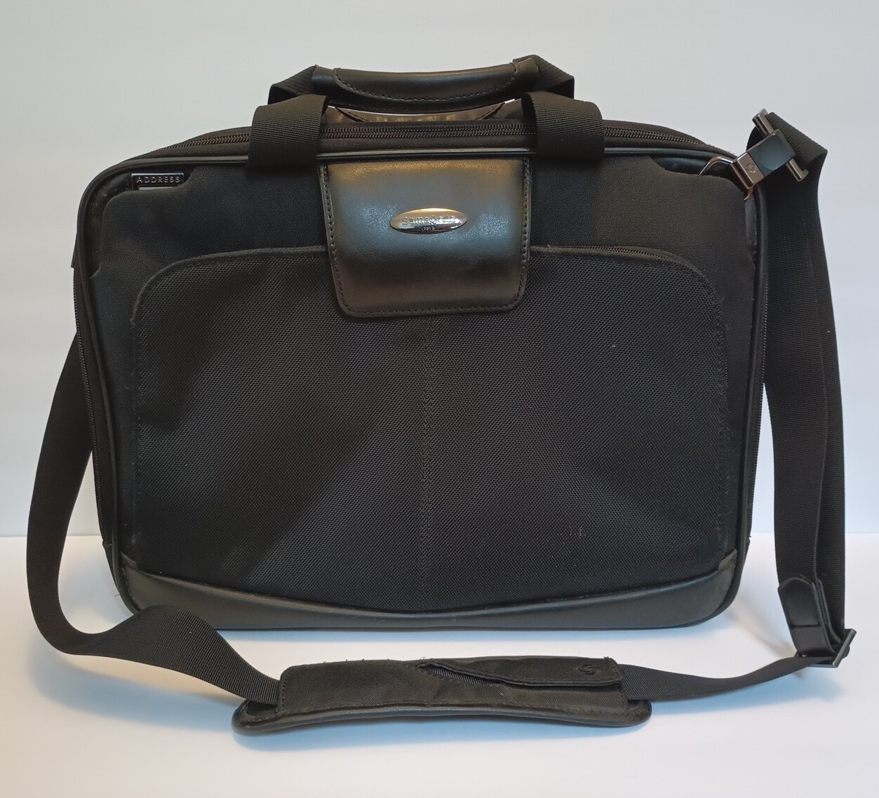 Samsonite 1910 Brief Case 17" X 12” X 6" Laptop Bag Black  Padded Compartment