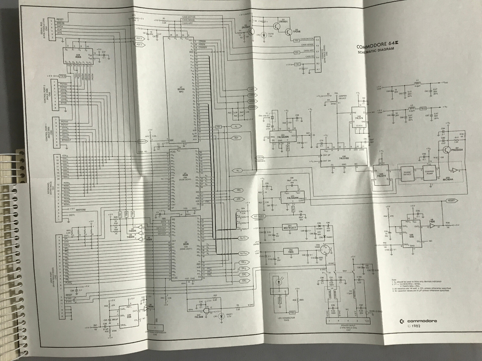 Fine Commodore 64 Programmers Reference Guide Commodore Business Machines 1984