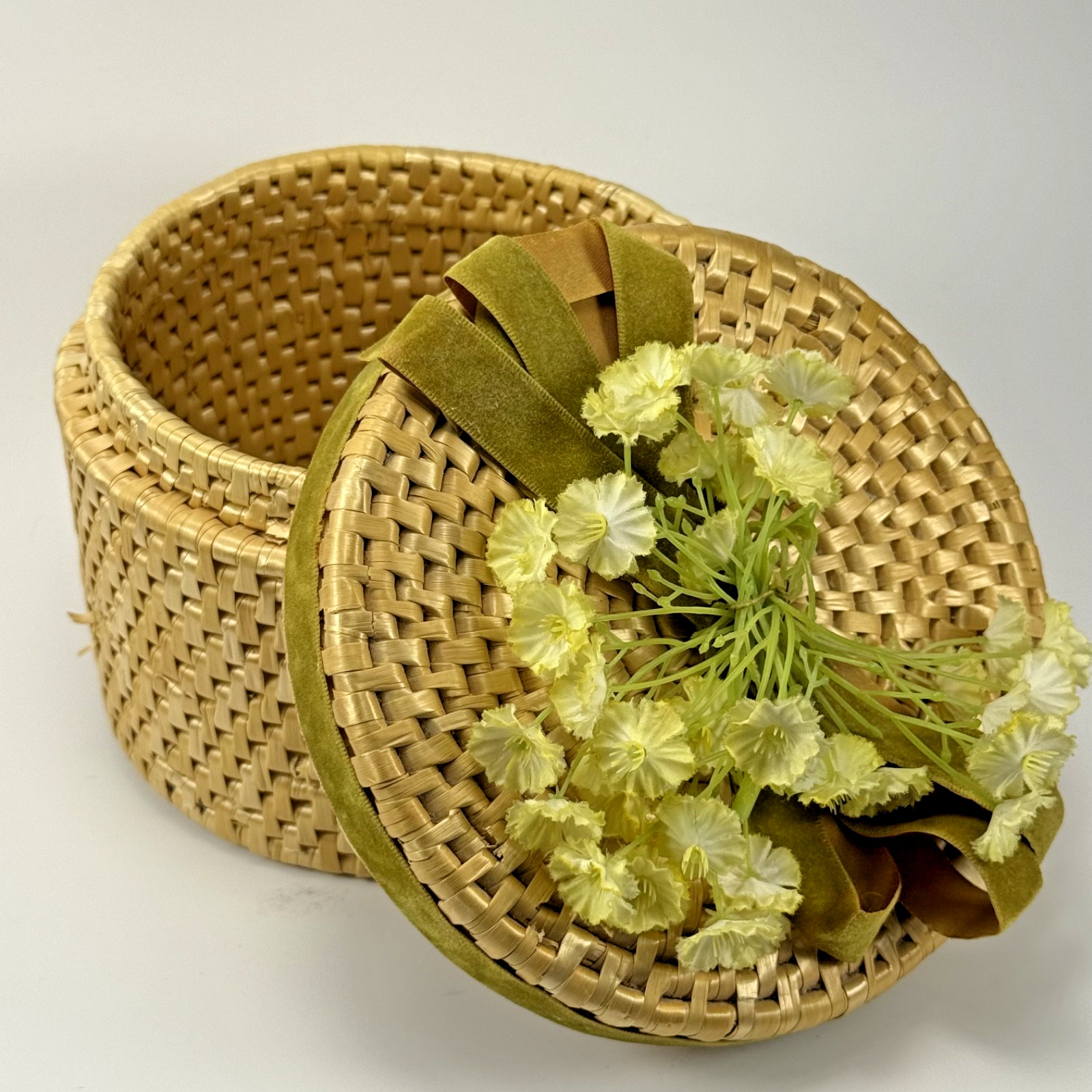 Vintage Cottagecore Woven Basket Boho Decor with Flowers Velvet Ribbon