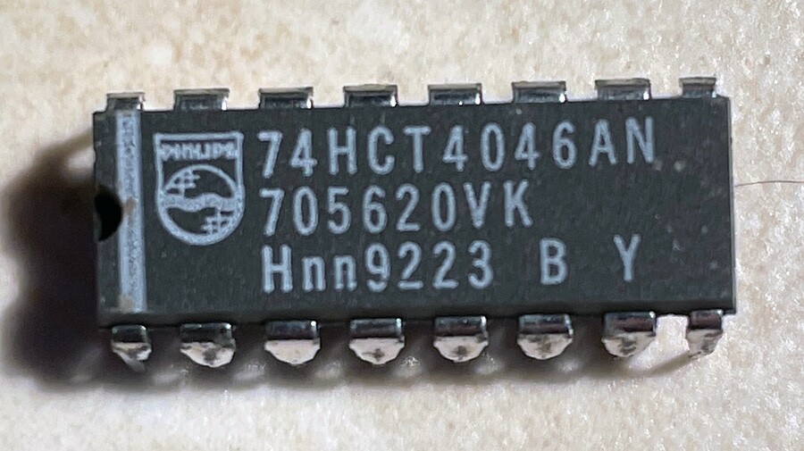 Philips 74HCT4046AN Phase Locked Loop - NOS