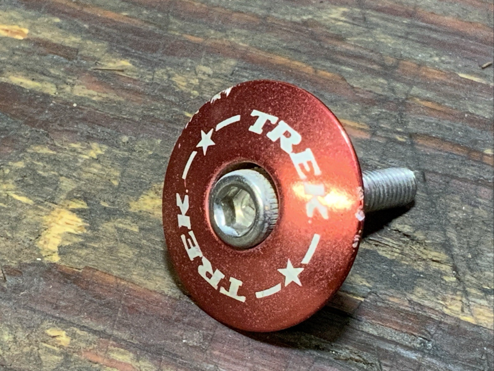 Trek Fork Headset Top Cap Red 90s MTB Bolt 1 1/8 Threadless MTB BMX Rasta