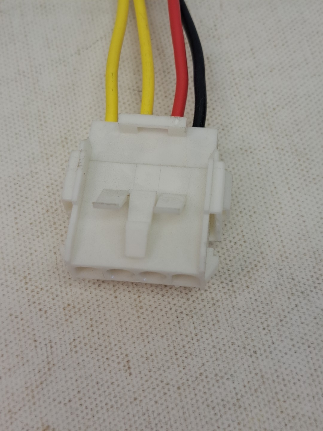 SYSTEM SENSOR Model LD4S Duct Smoke Detector NEW, no box