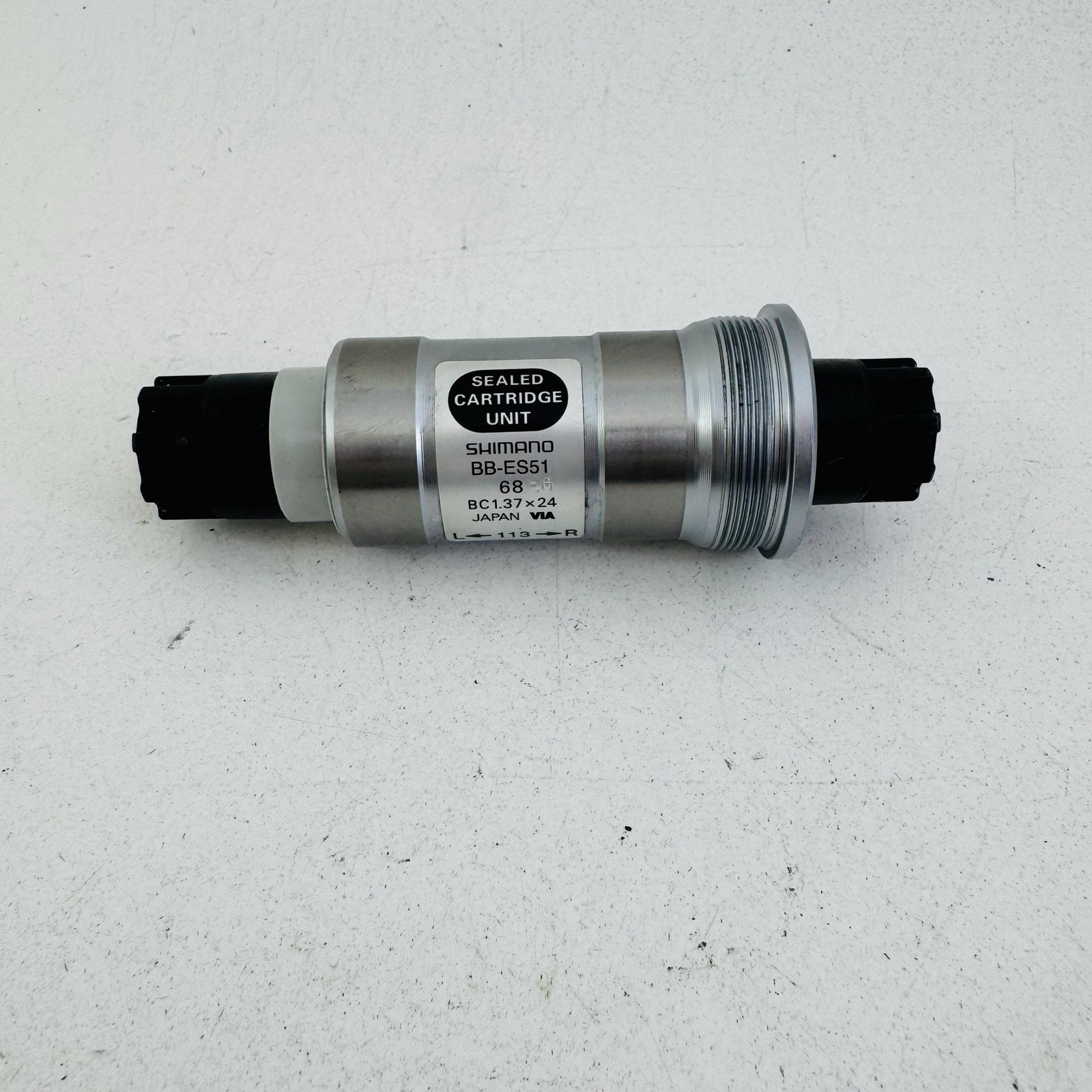 Shimano BB-ES51 Bottom Bracket 68mm BSA 113mm Octalink V2 Silver Japan C2
