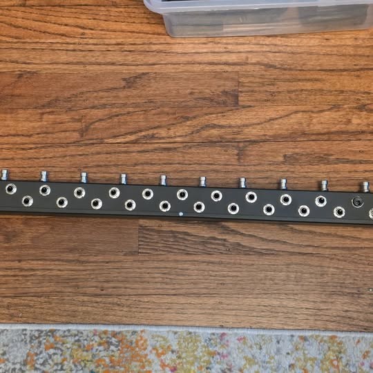 Loop Switchers 10 Channel True Bypass Strip HANDWIRED